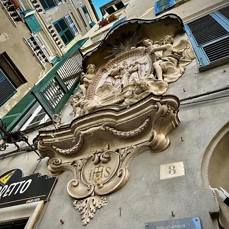 Apartment Pollaiuoli Genoa